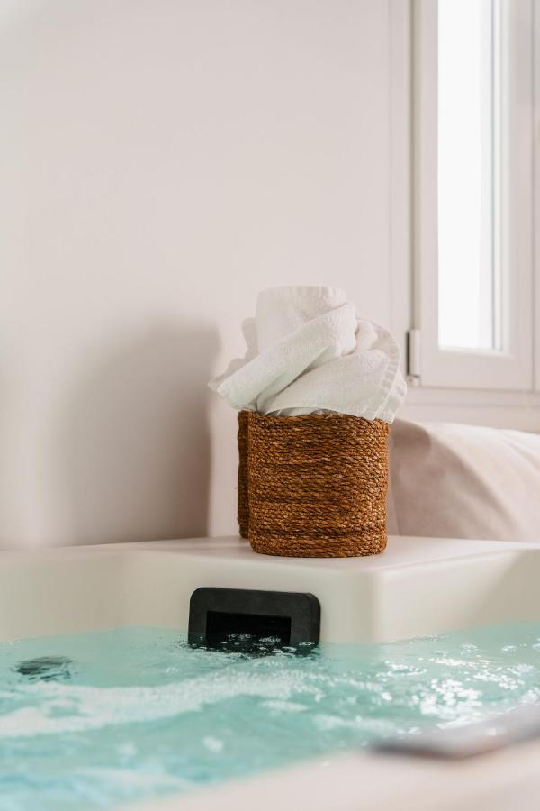 Margaret Luxury Suites Naxos City Dış mekan fotoğraf